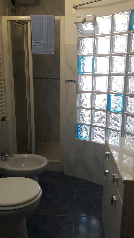 Residenza Leonarda Apartment Vado Ligure Bagian luar foto