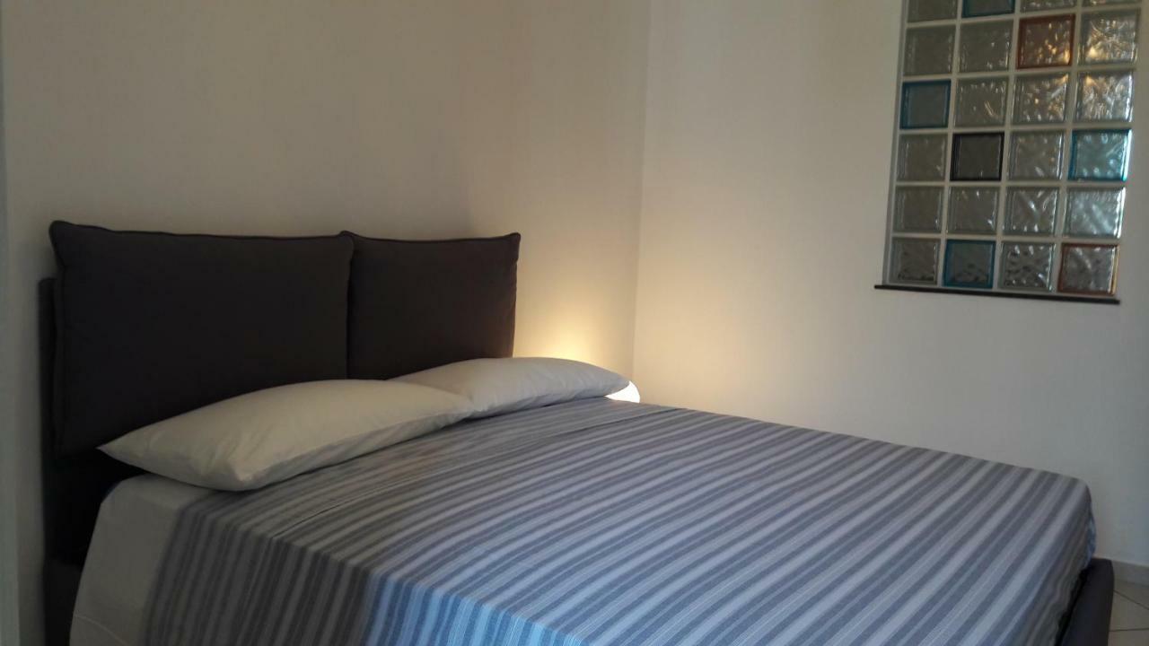 Residenza Leonarda Apartment Vado Ligure Bagian luar foto